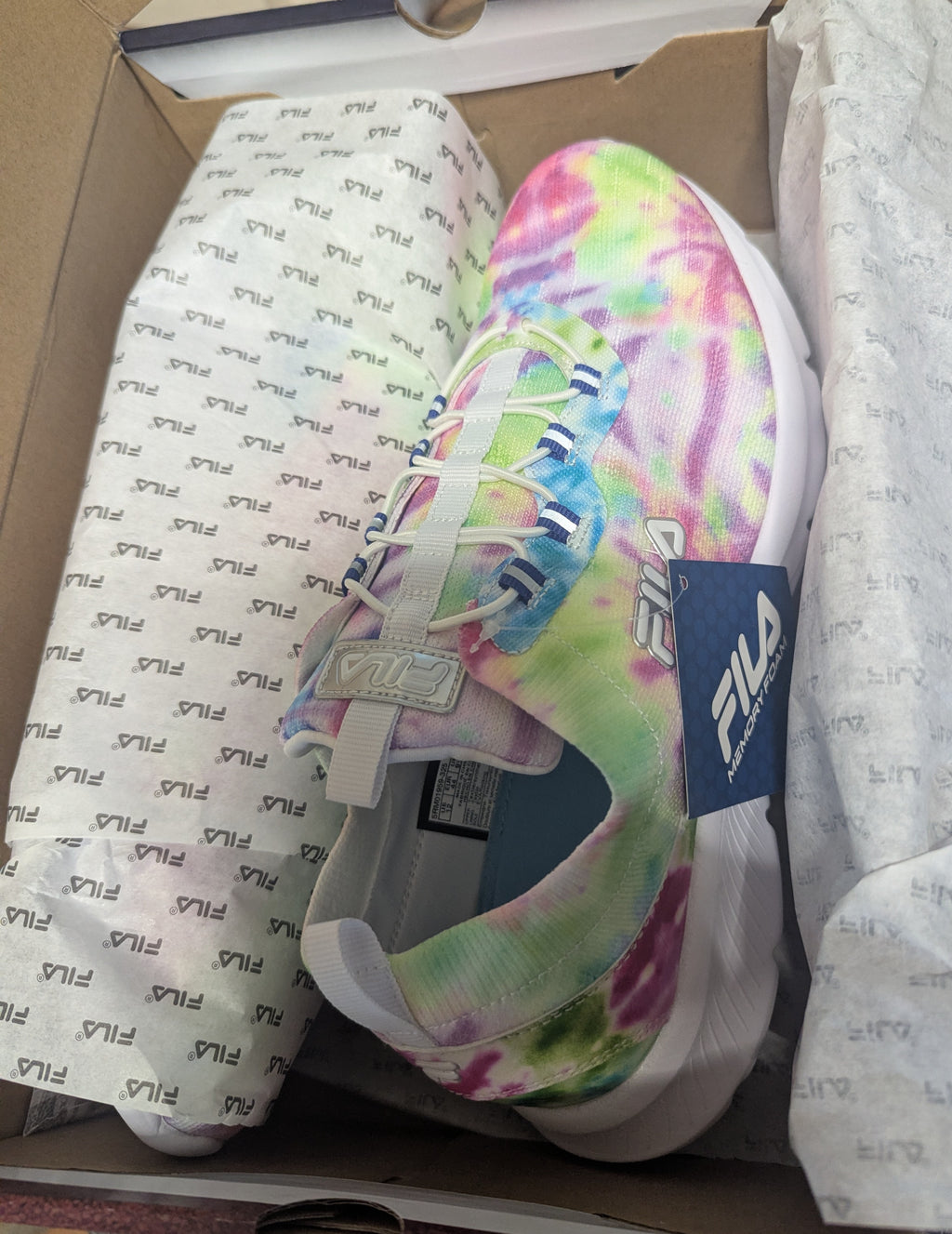 WOMEN'S NEW SHOES
