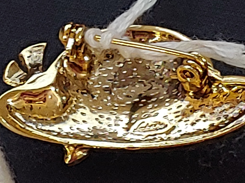 BROOCHES JEWELRY