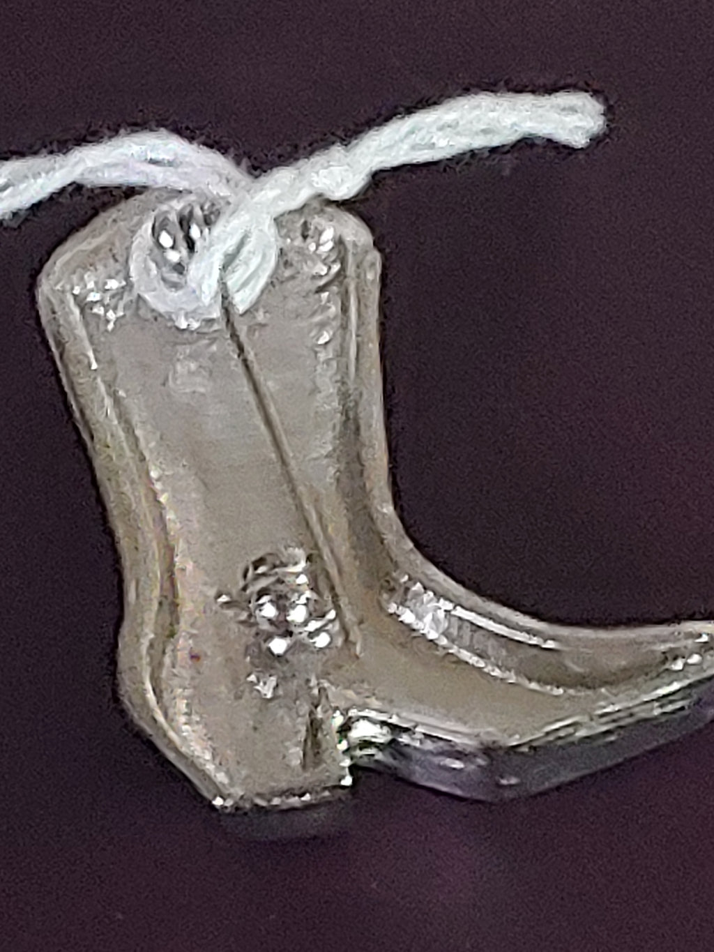 BROOCHES JEWELRY