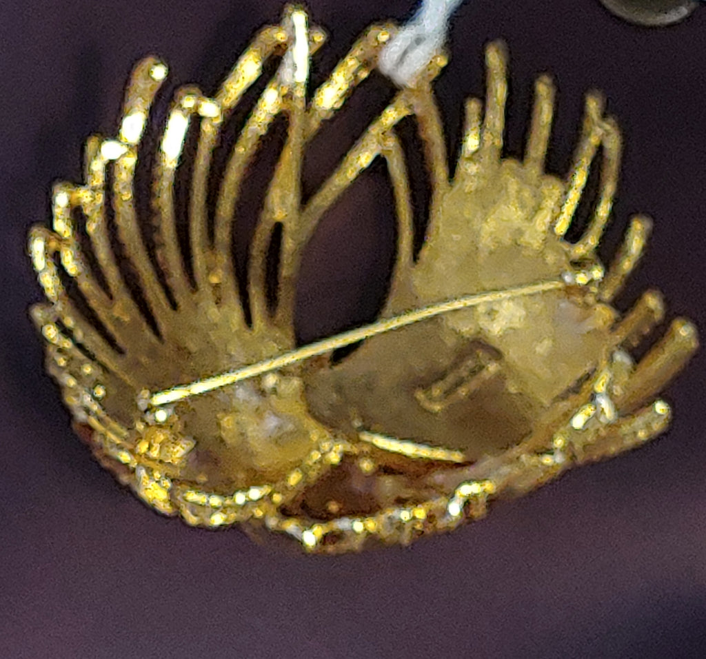 BROOCHES JEWELRY