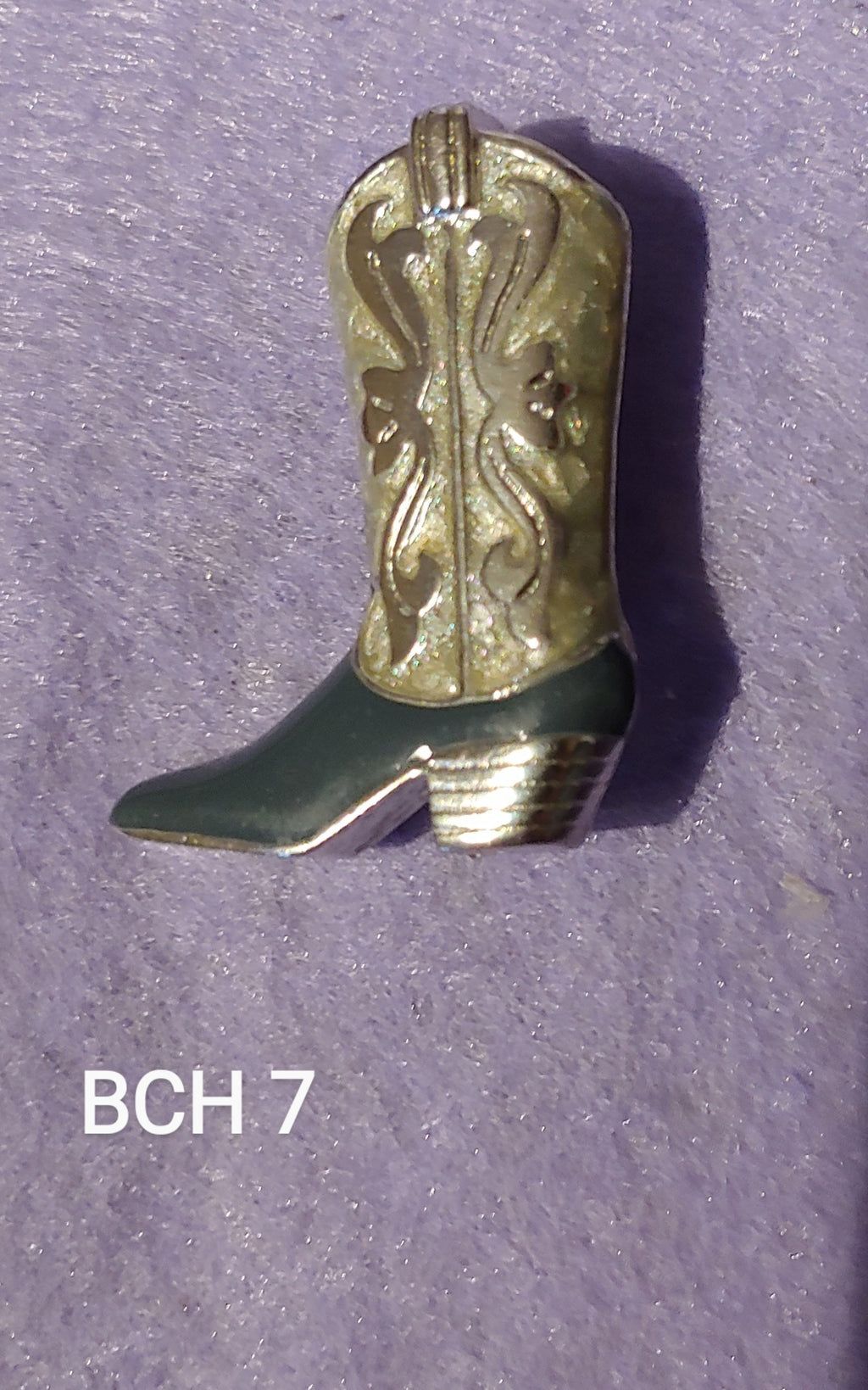 BROOCHES JEWELRY