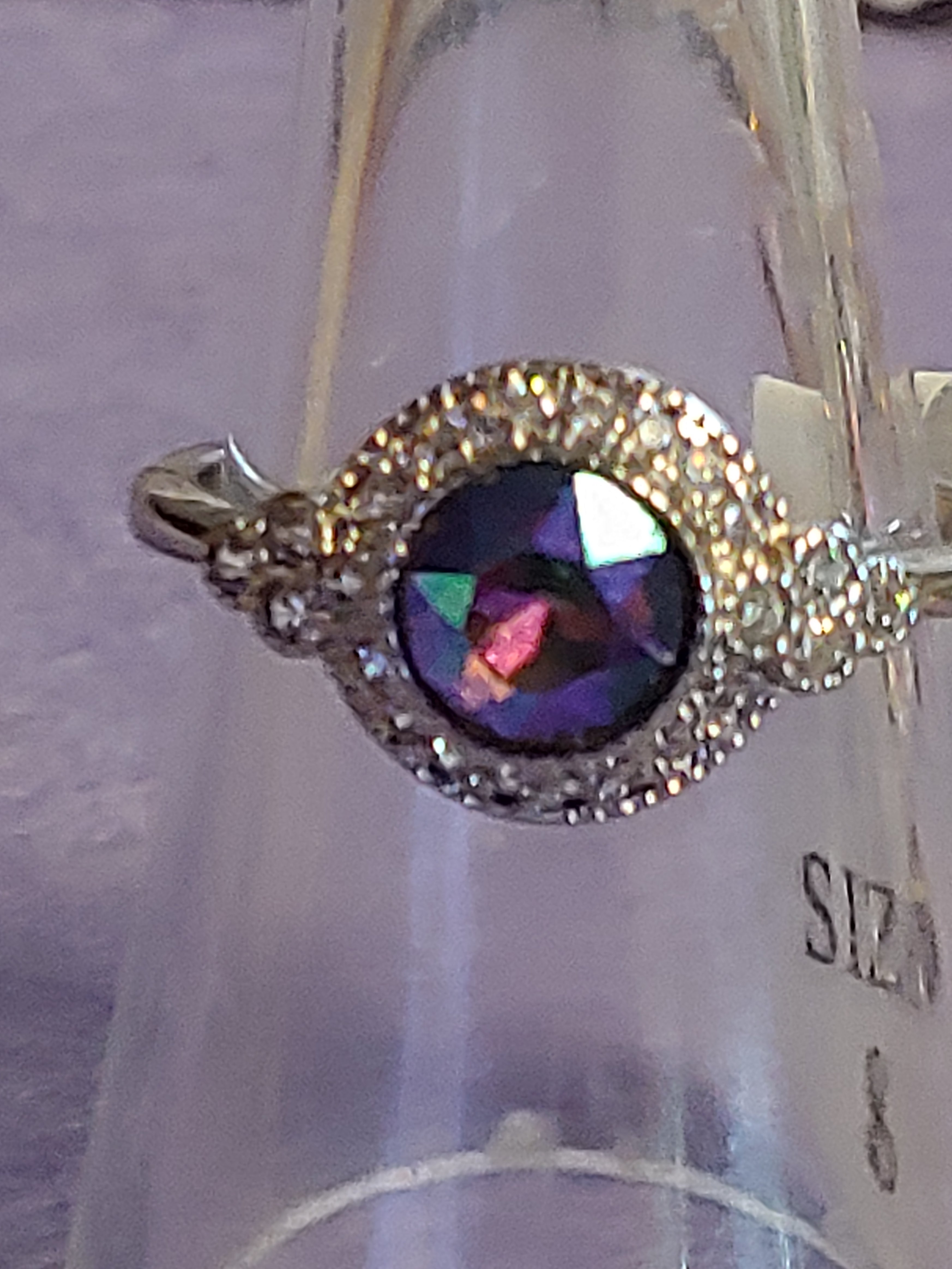 COSTUME RINGS SIZE 8