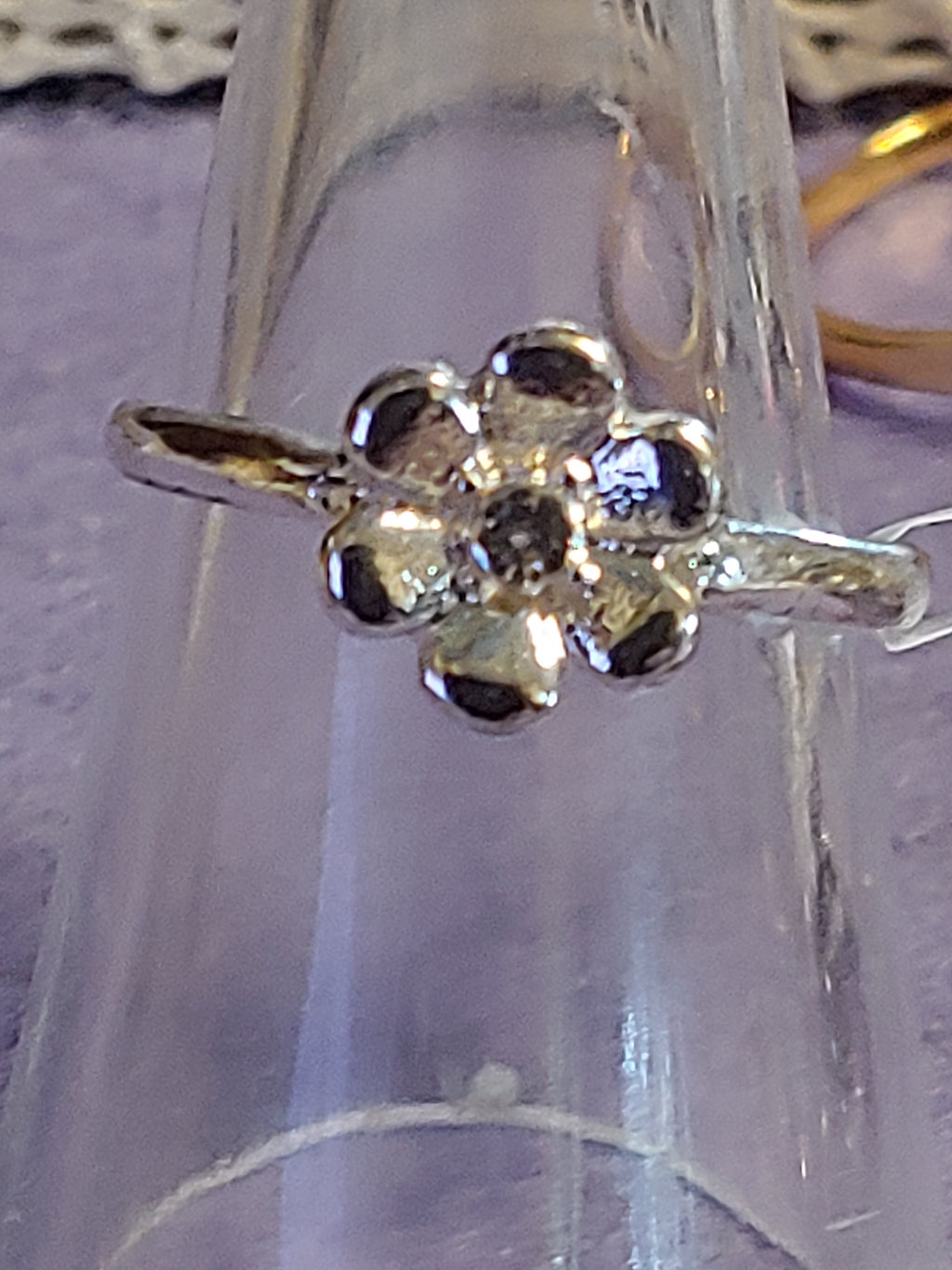 COSTUME RINGS SIZE 8