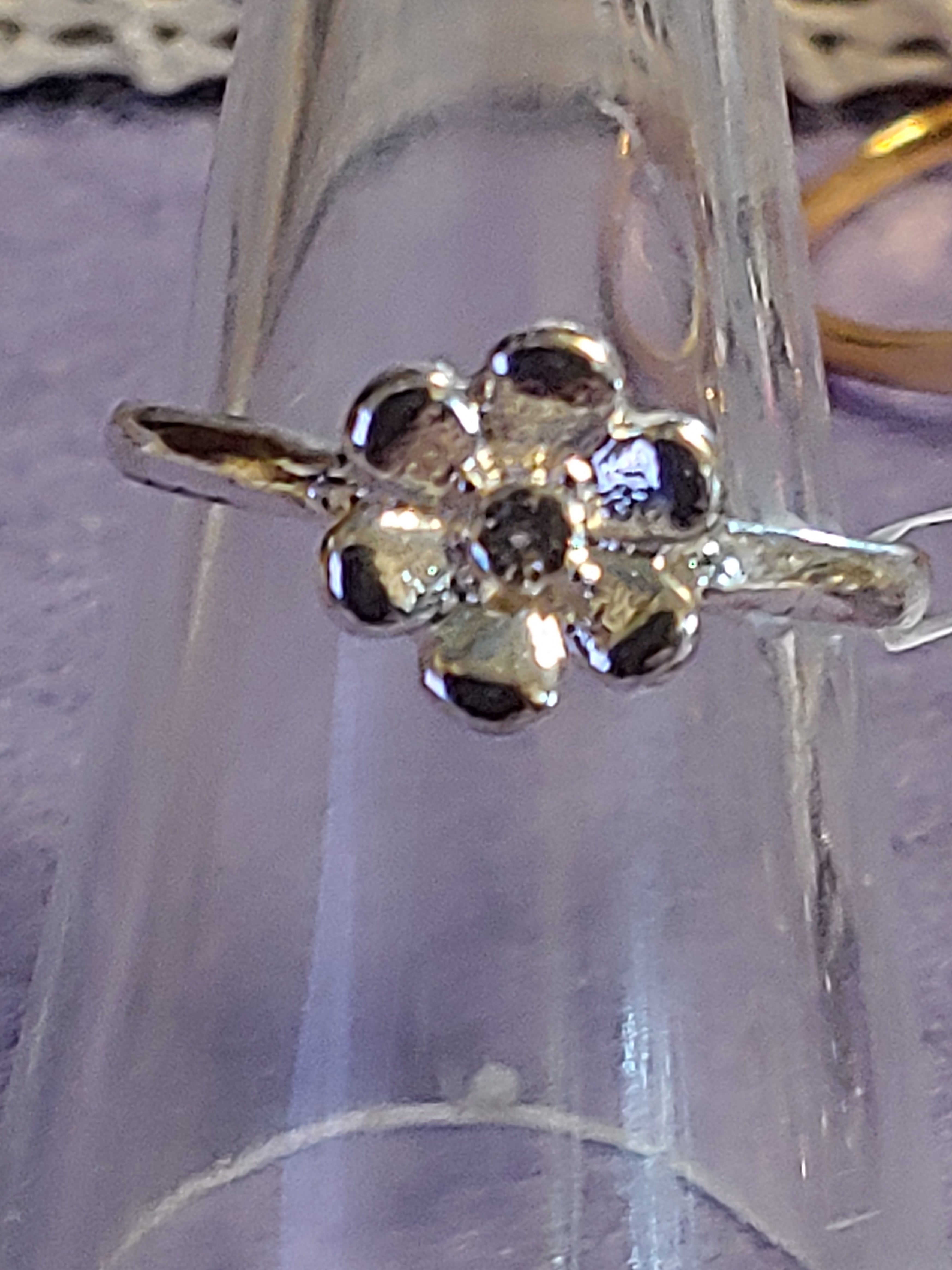 COSTUME RINGS SIZE 8