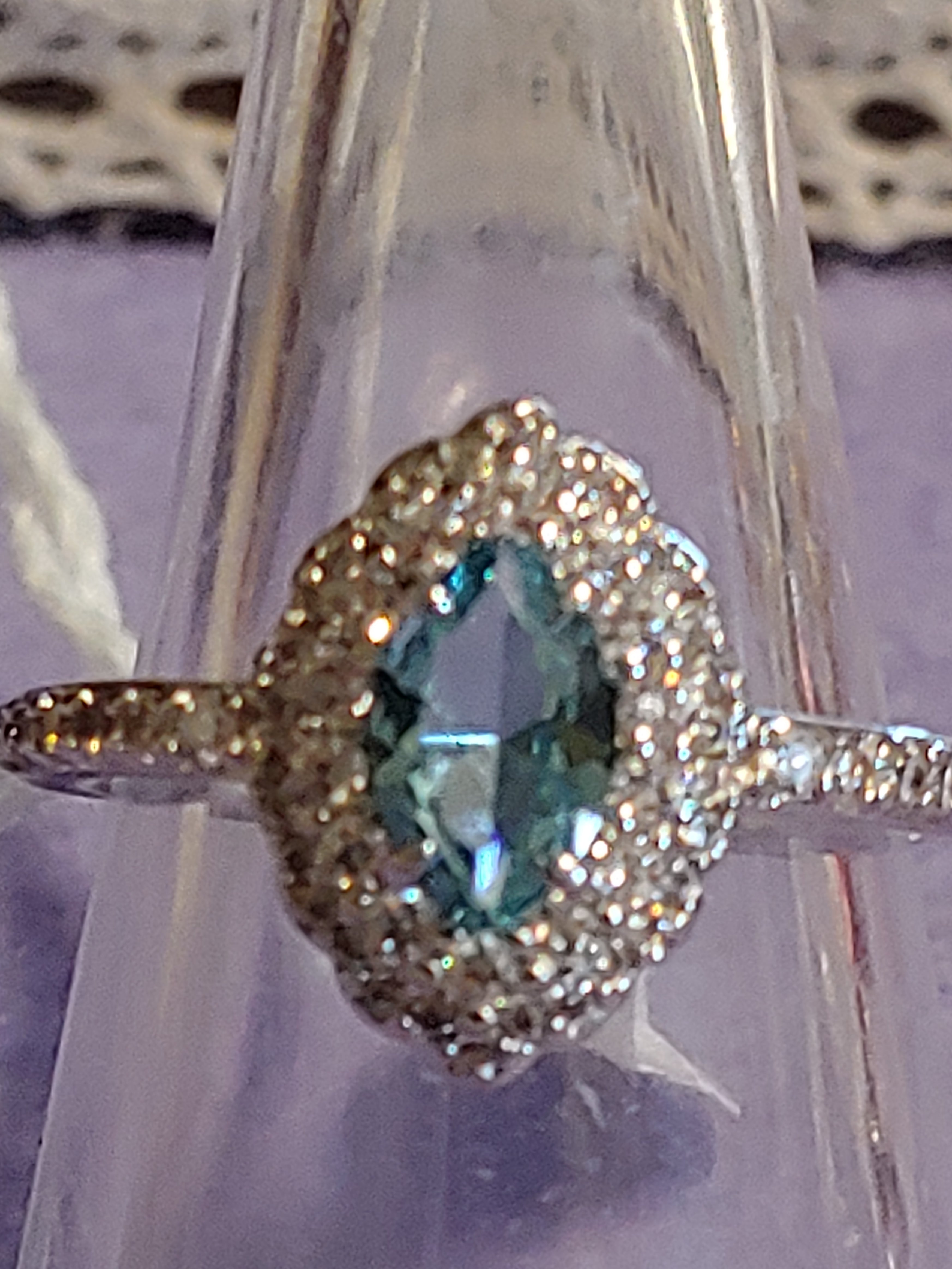 COSTUME RINGS SIZE 8
