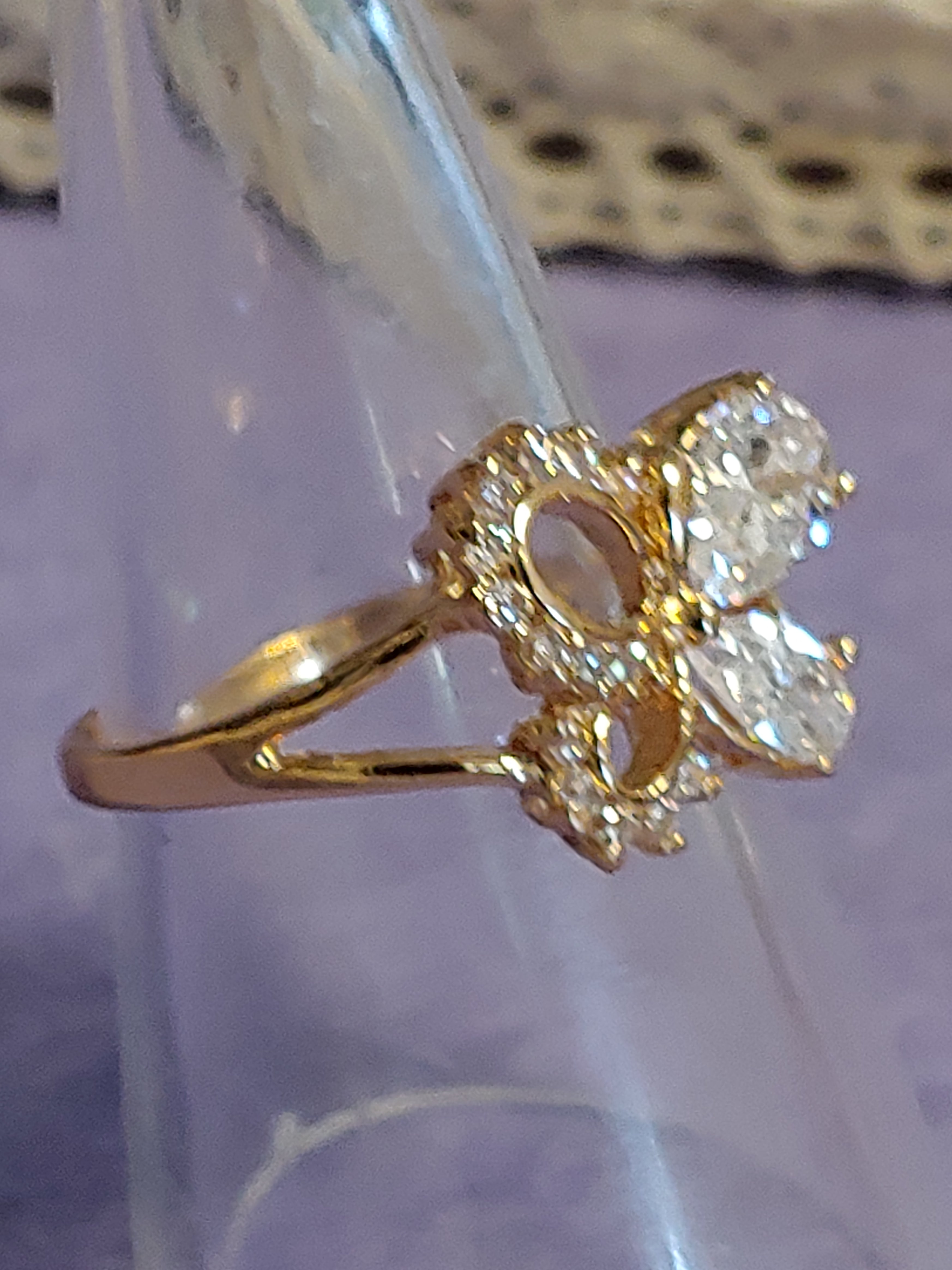 COSTUME RINGS SIZE 8
