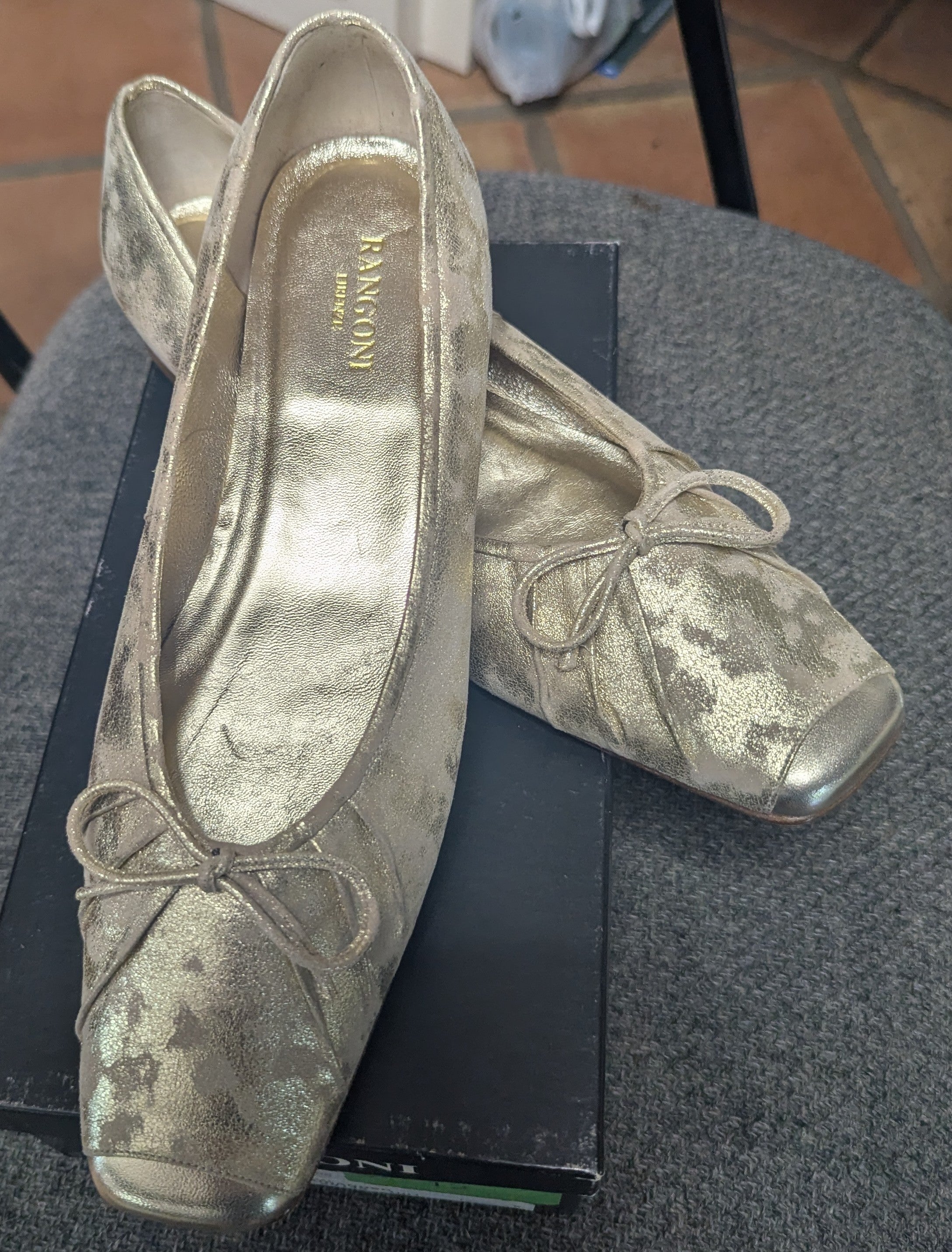 WOMEN'S NEW SHOES