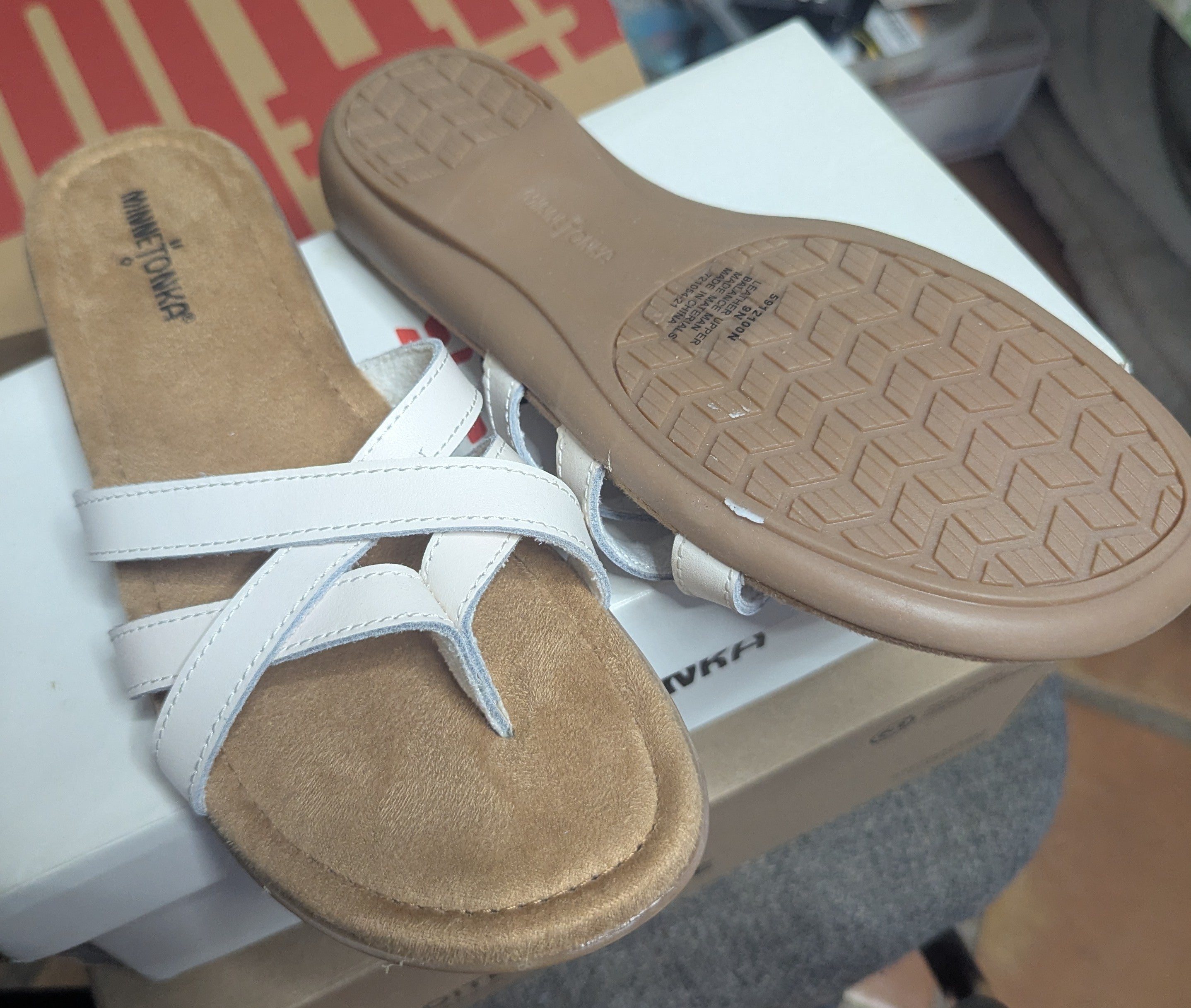 WOMEN'S NEW SHOES