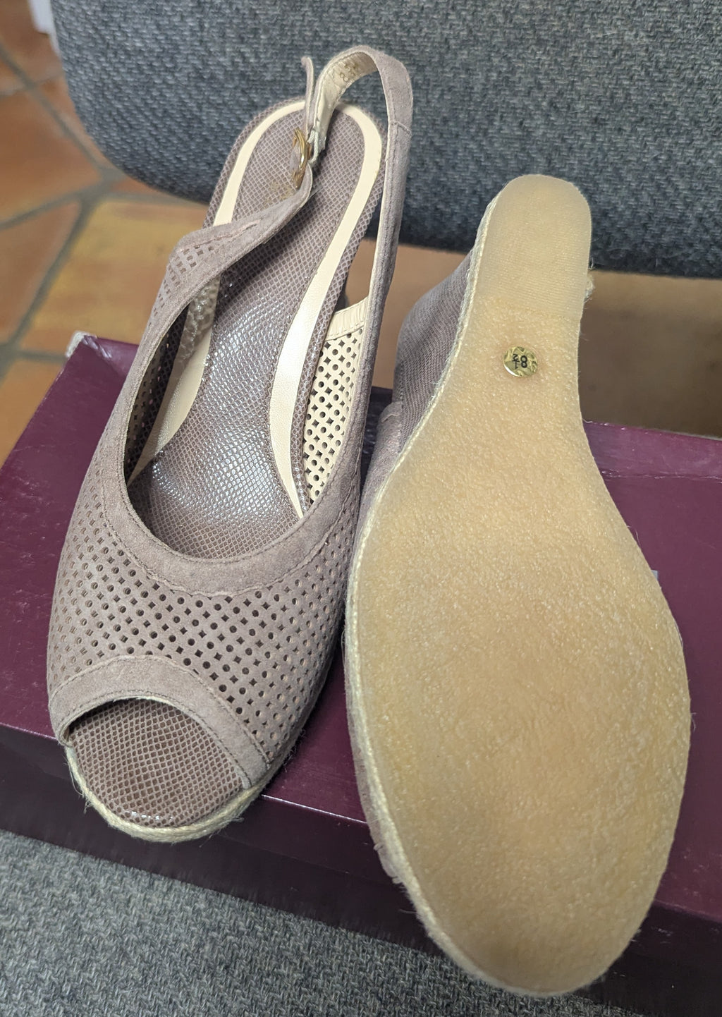 WOMEN'S NEW SHOES
