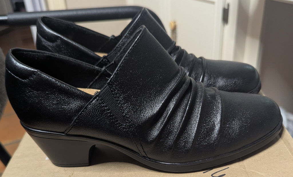 WOMEN'S NEW SHOES